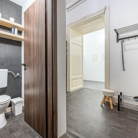 Basilica Panorama Grand 3br 10 Guests דירה *