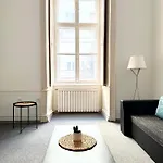 Basilica Panorama Grand 3br 10 Guests Apartament