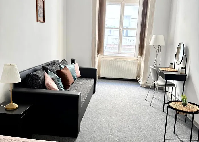 Basilica Panorama Grand Suite 3Br 10 Guests * Budapest