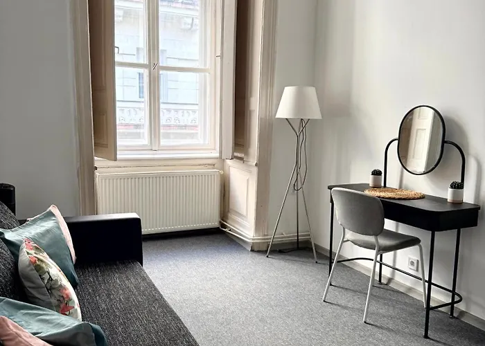 Apartment Basilica Panorama Grand Suite 3Br 10 Guests *